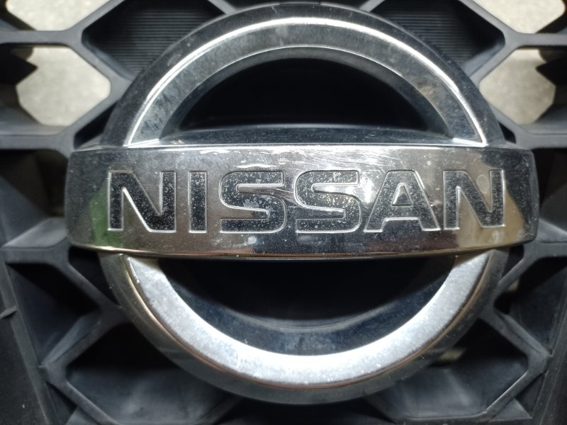 Решетка радиатора XTERRA 05-15