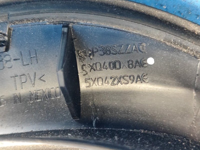 Молдинг на крыло задний левый JEEP COMPASS 17-21 2.4 EDD Молдинг на крыло задний левый JEEP COMPASS 17-21 2.4 EDD