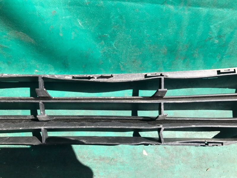 Решетка переднего бампера X-TRAIL/ROGUE T32 13-20 2016 2.5 QR25DE