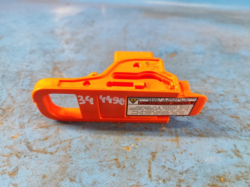 Предохранитель TOYOTA PRIUS - 30 09-17 Б/У