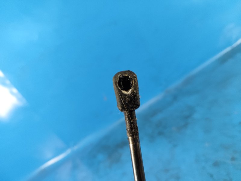 Амортизатор крышки багажника правый COOPER S R56 06-14 2009 N14B16A Амортизатор крышки багажника правый COOPER S R56 06-14 2009 N14B16A