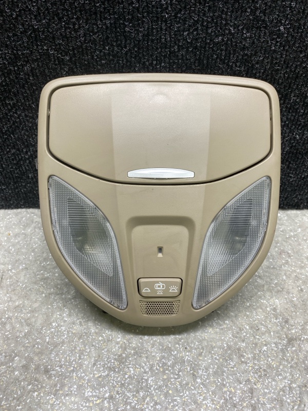 Плафон салона HYUNDAI SANTA FE (DM) 12-18 2017 2.4 G4KJ 92800-2W500VYN Б/У