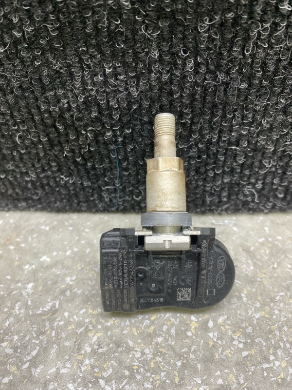 Датчик давления в шинах SANTA FE (DM) 12-18 2017 2.4 G4KJ Датчик давления в шинах SANTA FE (DM) 12-18 2017 2.4 G4KJ