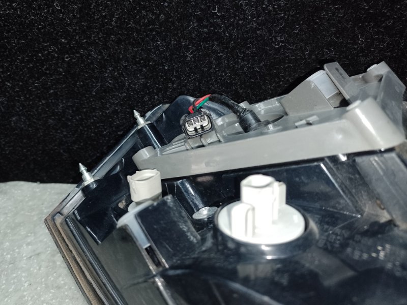 Фонарь наружный правый ACURA MDX (YD2) 06-13 3.7 J37A1 Фонарь наружный правый ACURA MDX (YD2) 06-13 3.7 J37A1