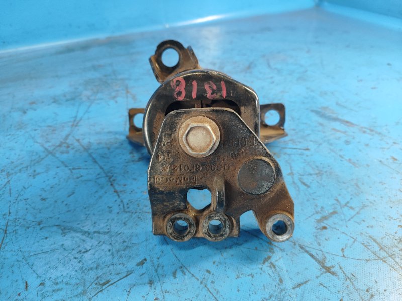 Подушка двигателя правая FUSION 14- 2.5