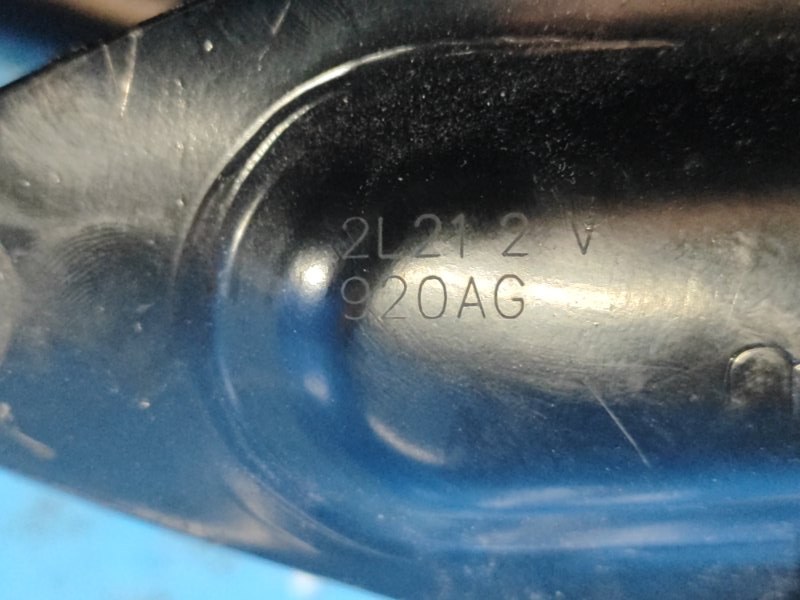 Петля двери нижняя задняя правая GRAND CARAVAN 08- 2013 3.6 ERB Петля двери нижняя задняя правая GRAND CARAVAN 08- 2013 3.6 ERB