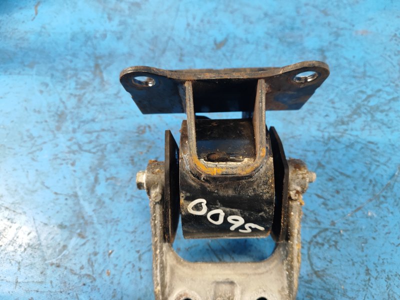 Подушка АКПП KIZASHI 09-14 2010 J24B