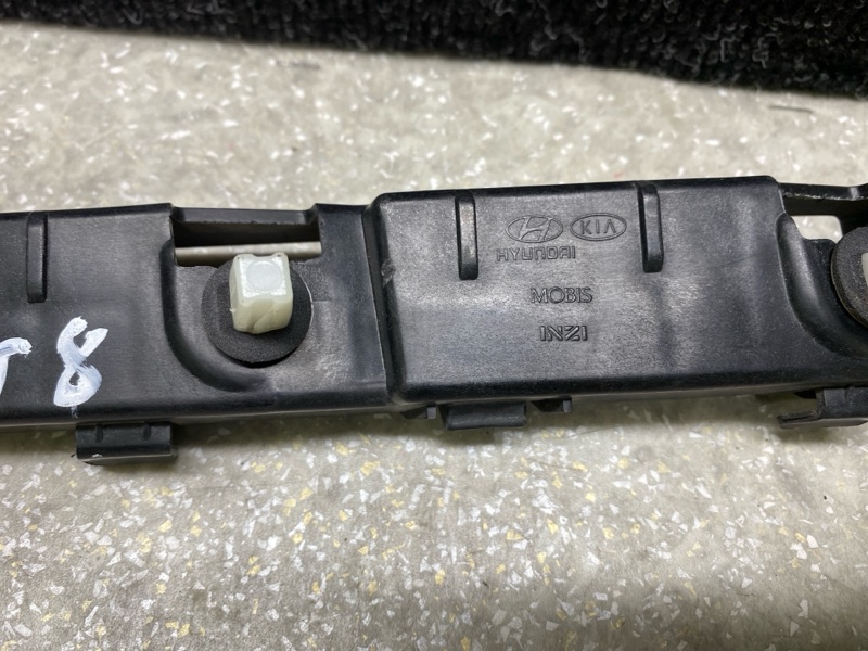 Кронштейн заднего бампера левый SANTA FE (DM) 12-18 2017 2.4 G4KJ