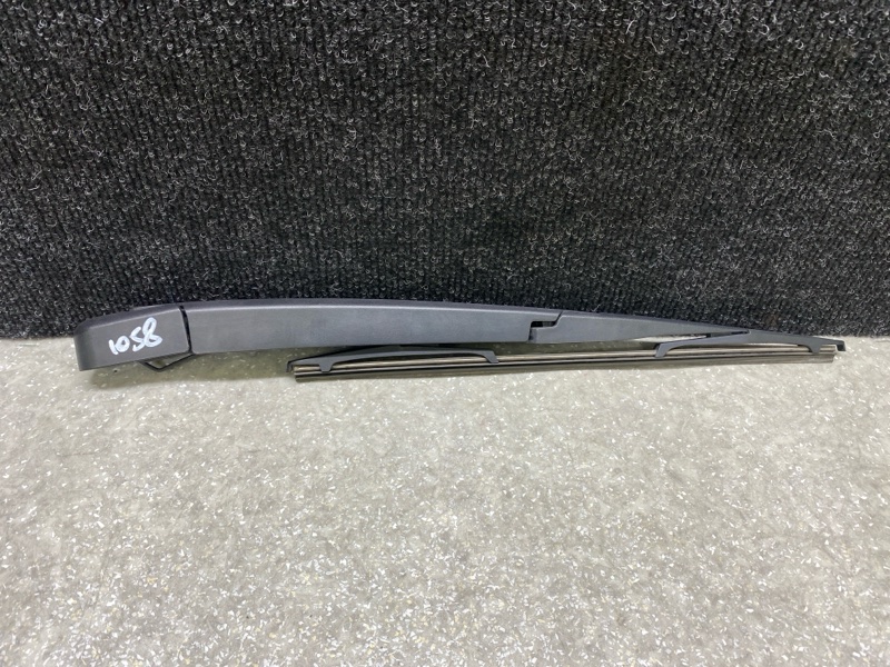 Запчасть поводок стеклоочистителя задний HYUNDAI SANTA FE (DM) 12-18 2017 2.4 G4KJ 98811-2W000 Б/У Поводок стеклоочистителя задний HYUNDAI SANTA FE (DM) 12-18 2017 2.4 G4KJ 98811-2W000 Б/У