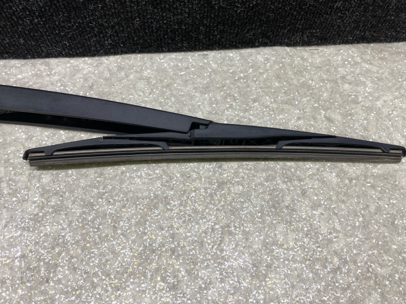 Поводок стеклоочистителя задний SANTA FE (DM) 12-18 2017 2.4 G4KJ Поводок стеклоочистителя задний SANTA FE (DM) 12-18 2017 2.4 G4KJ