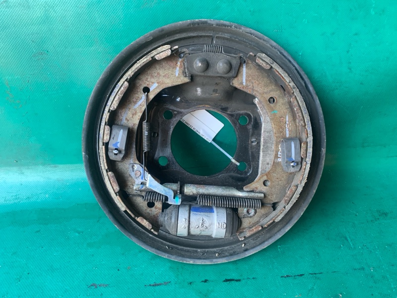 Тормозной механизм задний правый HYUNDAI ELANTRA AD 16- 2016 2.0 G4NH 58360-F3000 Б/У