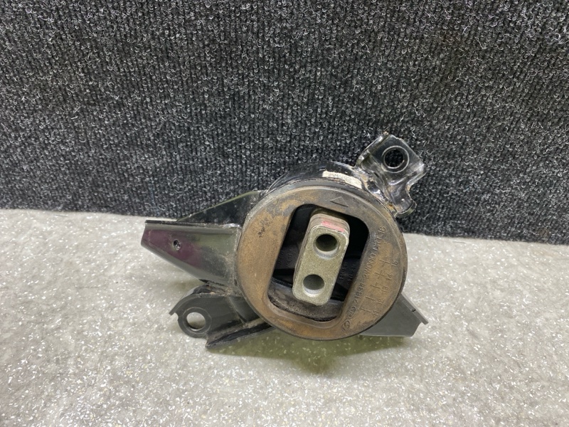 Подушка АКПП левая HYUNDAI SANTA FE (DM) 12-18 2.4 G4KJ Подушка АКПП левая HYUNDAI SANTA FE (DM) 12-18 2.4 G4KJ