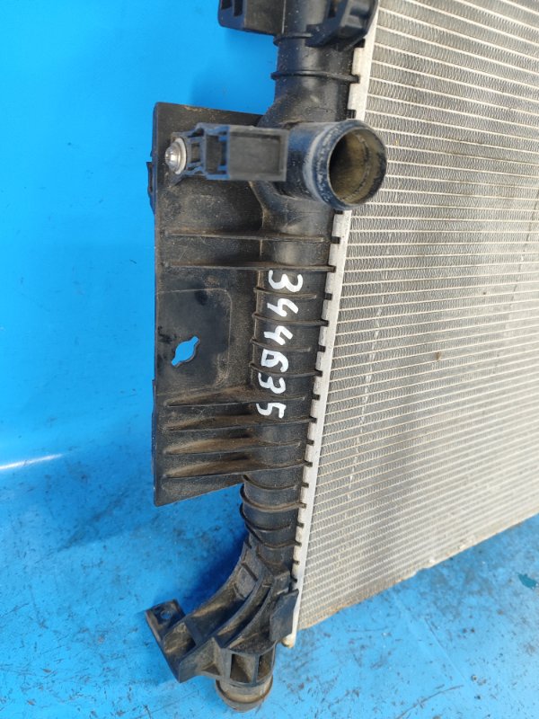 Радиатор основной ESCAPE 12-19 2017 T15HDTX Радиатор основной ESCAPE 12-19 2017 T15HDTX