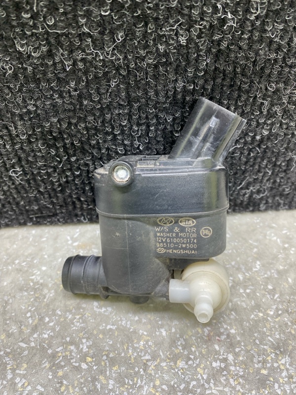 Насос омывателя стекла HYUNDAI SANTA FE (DM) 12-18 2017 2.4 G4KJ 98510-2W500 Б/У