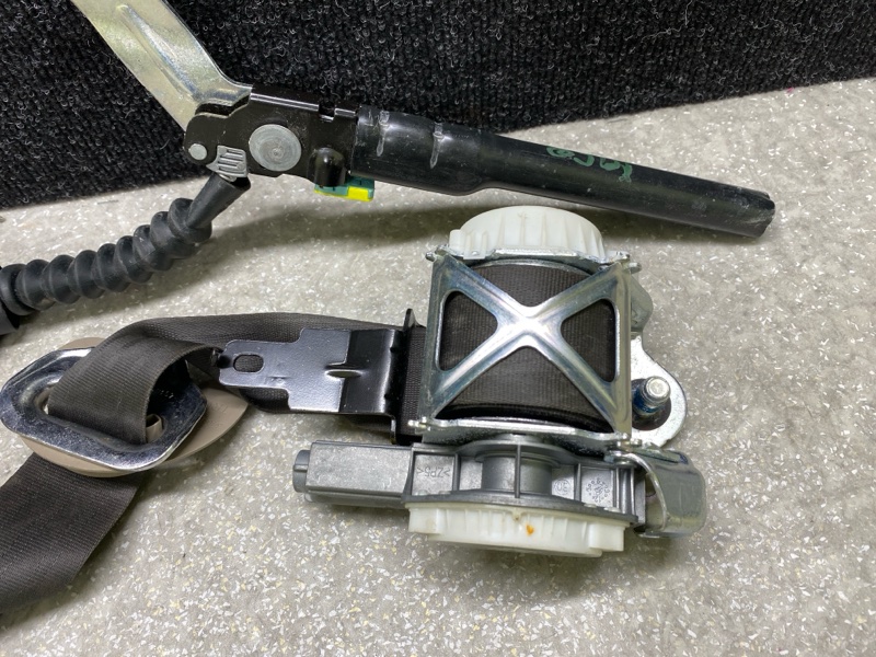 Ремень безопасности правый SANTA FE (DM) 12-18 2017 2.4 G4KJ