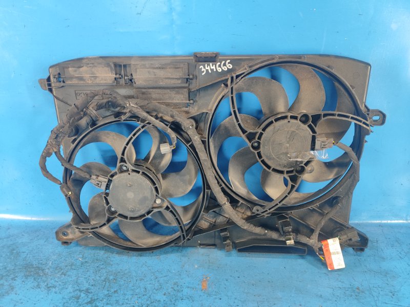 Диффузор вентилятора основного радиатора FORD FUSION 14- 2.0 DG9Z8C607J Б/У