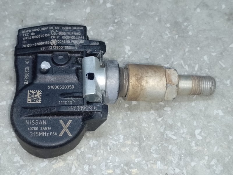 Датчик давления в шинах NISSAN JUKE 10-19 2011 1.6 MR16DDT 40700-3AN1A Б/У