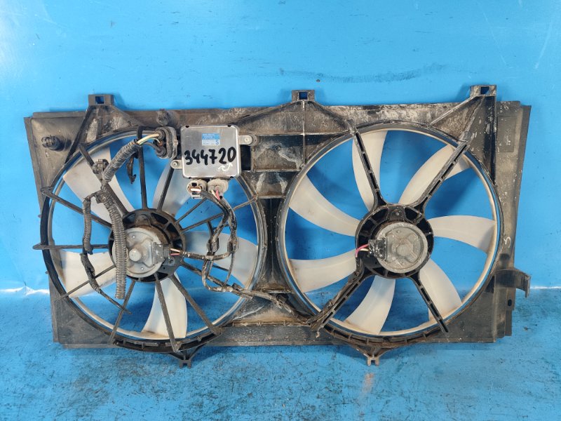 Диффузор вентилятора основного радиатора TOYOTA CAMRY 40 06-11 16711AD010 Б/У