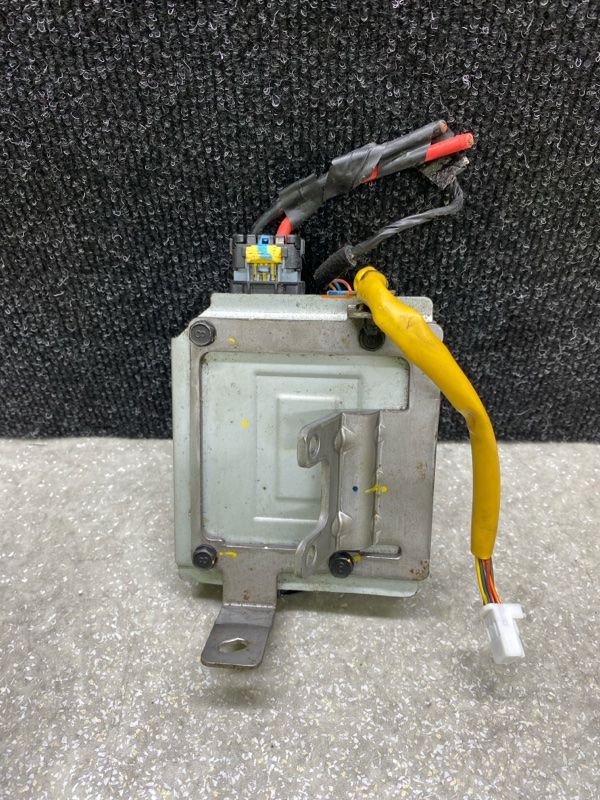 Блок управления электроусилителем руля SANTA FE (DM) 12-18 2017 2.4 G4KJ Блок управления электроусилителем руля SANTA FE (DM) 12-18 2017 2.4 G4KJ