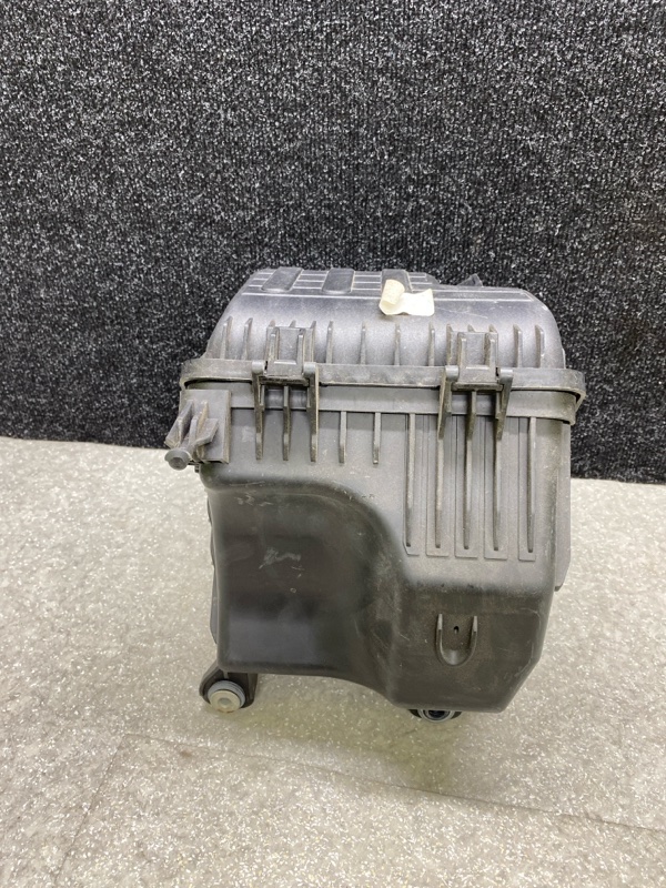 Корпус воздушного фильтра SANTA FE (DM) 12-18 2013 2.0 G4KH Корпус воздушного фильтра SANTA FE (DM) 12-18 2013 2.0 G4KH