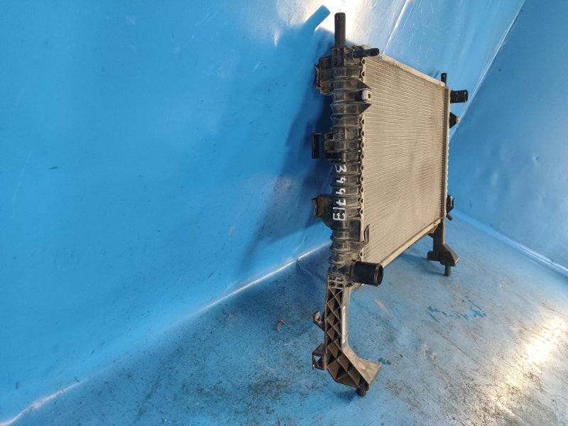 Радиатор основной MUSTANG 15- 2.3 C23HD0D Радиатор основной MUSTANG 15- 2.3 C23HD0D