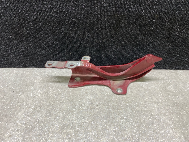 Запчасть петля капота правая HYUNDAI SANTA FE (DM) 12-18 2017 2.4 G4KJ 79120-4Z000 Б/У Петля капота правая HYUNDAI SANTA FE (DM) 12-18 2017 2.4 G4KJ 79120-4Z000 Б/У