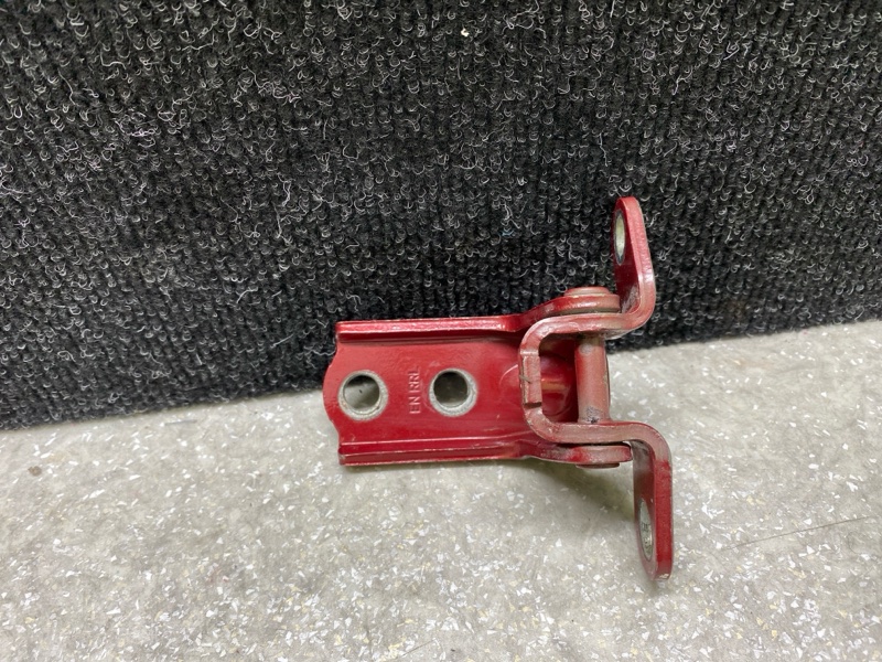 Петля двери нижняя задняя правая SANTA FE (DM) 12-18 2017 2.4 G4KJ