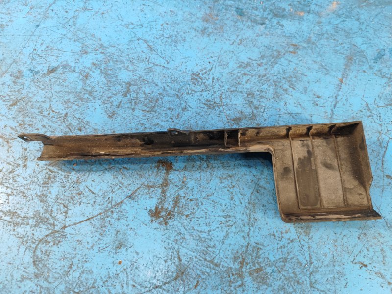 Дефлектор радиатора MUSTANG 15- 2.3 C23HD0D