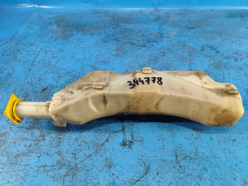 Запчасть бачок расширительный DODGE GRAND CARAVAN 08- 2014 3.6 ERB 4677569AA Б/У Бачок расширительный DODGE GRAND CARAVAN 08- 2014 3.6 ERB 4677569AA Б/У