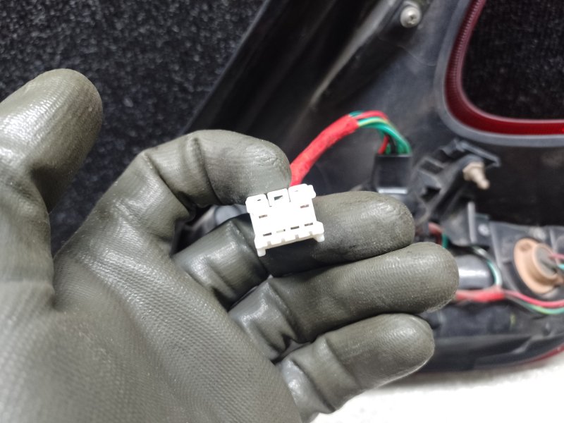 Фонарь наружный левый NISSAN JUKE 10-19 1.6 MR16DDT Фонарь наружный левый NISSAN JUKE 10-19 1.6 MR16DDT