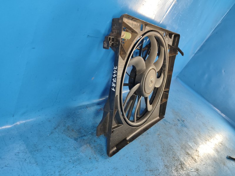 Диффузор вентилятора основного радиатора GRAND CARAVAN 08- 2014 3.6 ERB Диффузор вентилятора основного радиатора GRAND CARAVAN 08- 2014 3.6 ERB