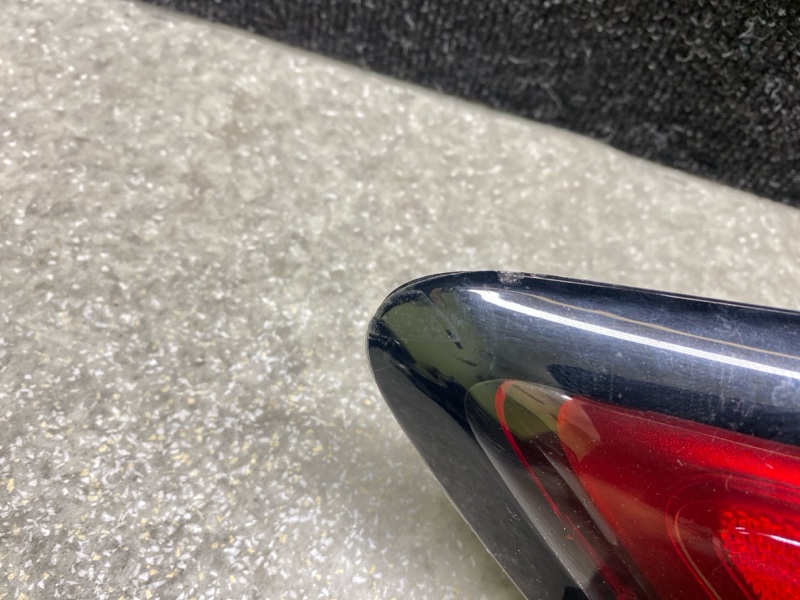 Фонарь наружный левый FORD ESCAPE 19 - C15FDOS