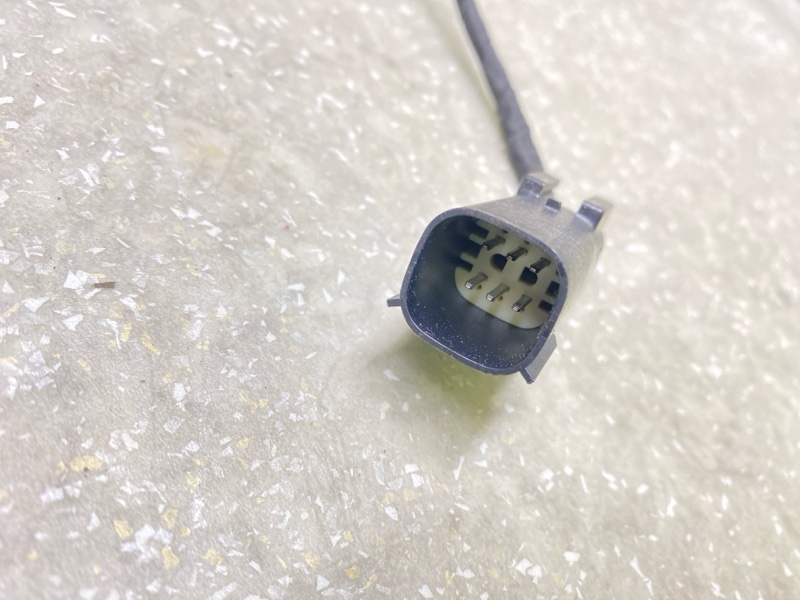 Фонарь наружный левый ESCAPE 19 - 2020 C15FDOS