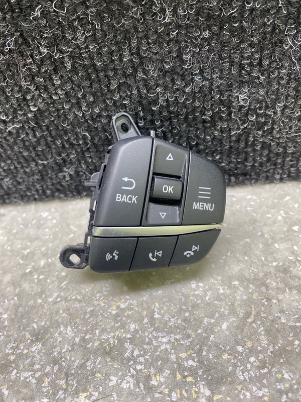 Кнопки на руль правые FORD ESCAPE 19 - 2020 C15FDOS LB5Z-9C888-C Б/У