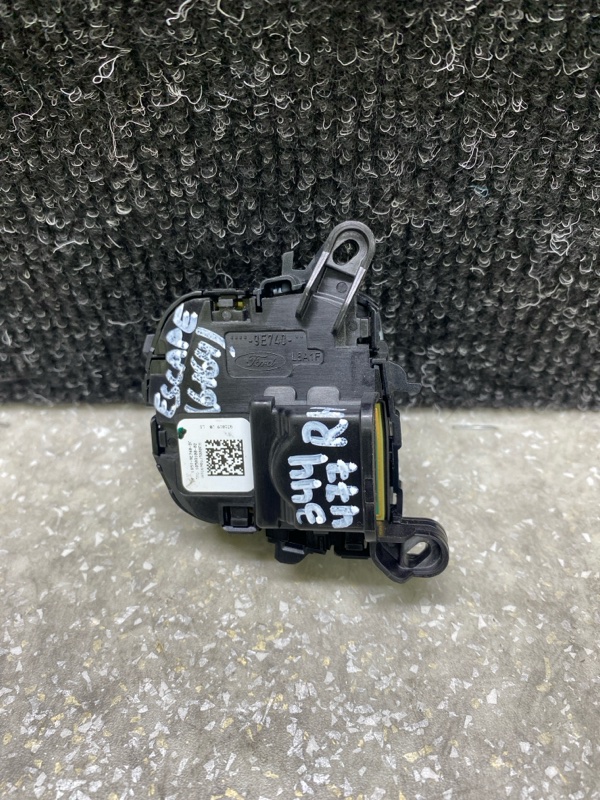 Кнопки на руль правые ESCAPE 19 - 2020 C15FDOS