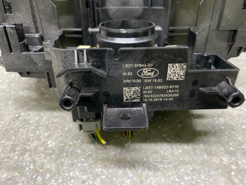 Плата подрулевого переключателя ESCAPE 19 - 2020 C15FDOS Плата подрулевого переключателя ESCAPE 19 - 2020 C15FDOS