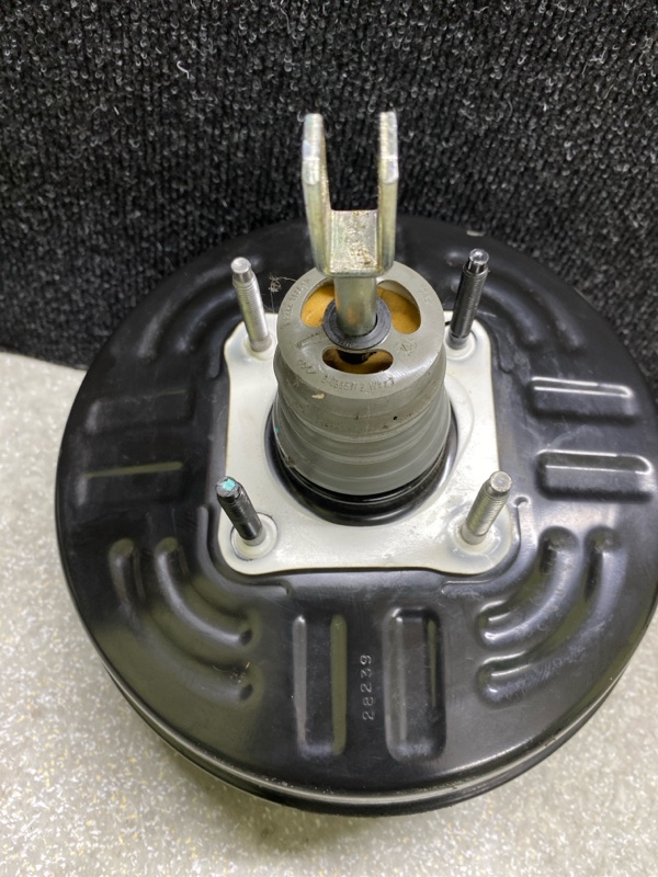 Вакуумный усилитель тормозов FORD ESCAPE 19 - C15FDOS