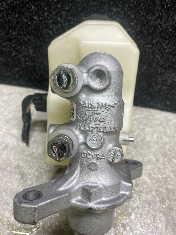 Главный тормозной цилиндр ESCAPE 19 - 2020 C15FDOS