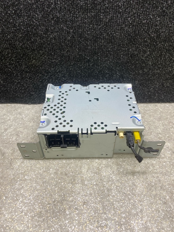 Магнитола ESCAPE 19 - 2020 C15FDOS Магнитола ESCAPE 19 - 2020 C15FDOS