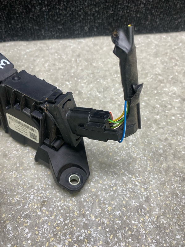 Педаль газа ESCAPE 19 - 2020 C15FDOS Педаль газа ESCAPE 19 - 2020 C15FDOS