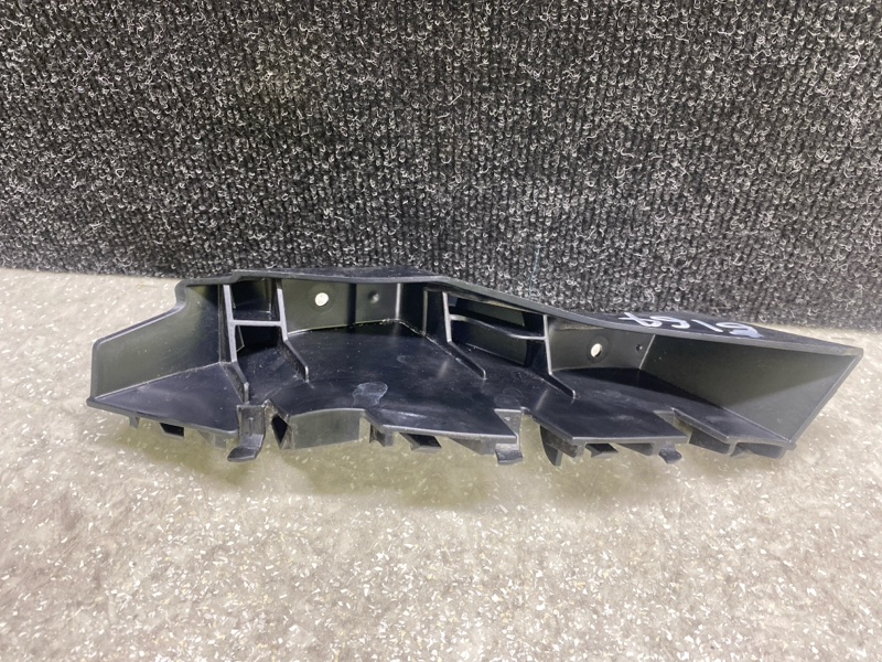 Кронштейн заднего бампера правый FORD ESCAPE 19 - C15FDOS Кронштейн заднего бампера правый FORD ESCAPE 19 - C15FDOS