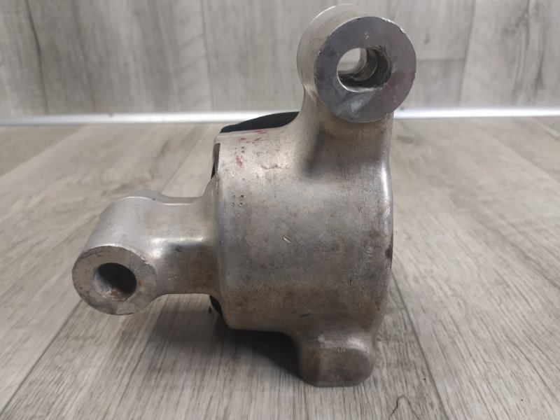 Рычаг передней подвески нижний правый G25/G35/G37/Q40 06-14 2008 Седан 3.5 VQ35HR