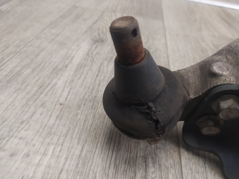 Рычаг передней подвески нижний правый G25/G35/G37/Q40 06-14 2008 Седан 3.5 VQ35HR