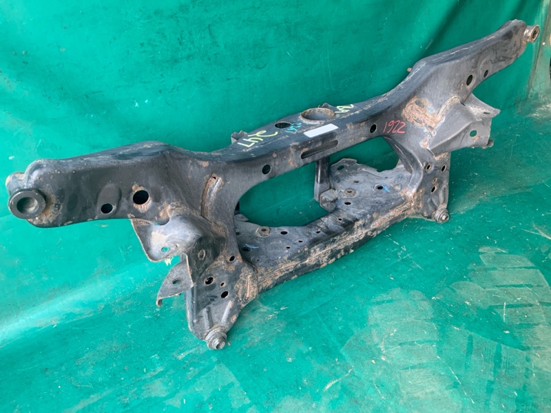 Балка задней подвески X-TRAIL/ROGUE T32 13-20 2014 2.5 QR25DE