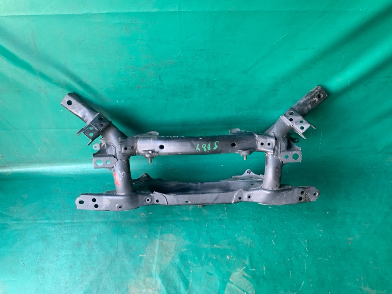 Балка задней подвески LEXUS NX 14-21 2021 8ARFTS 2.0TURBO 51206-78010 Б/У