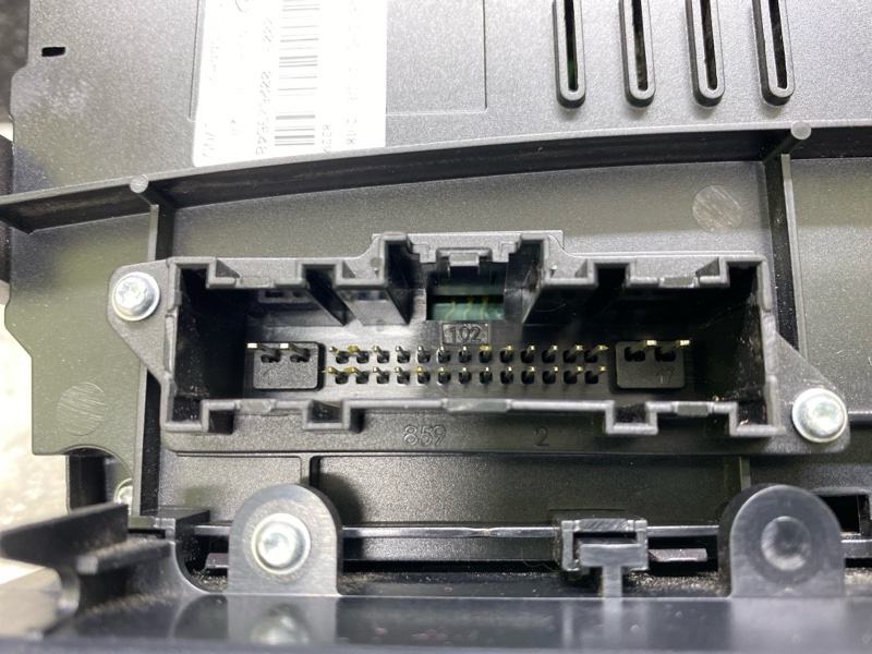 Блок управления печкой FUSION 14- 2019 C20EDEF