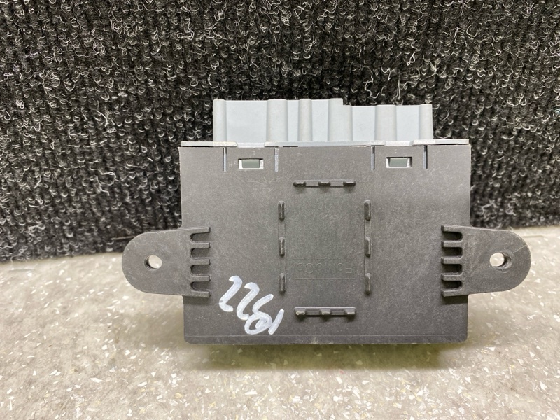 Блок комфорта передний правый FUSION 14- 2019 C20EDEF Блок комфорта передний правый FUSION 14- 2019 C20EDEF