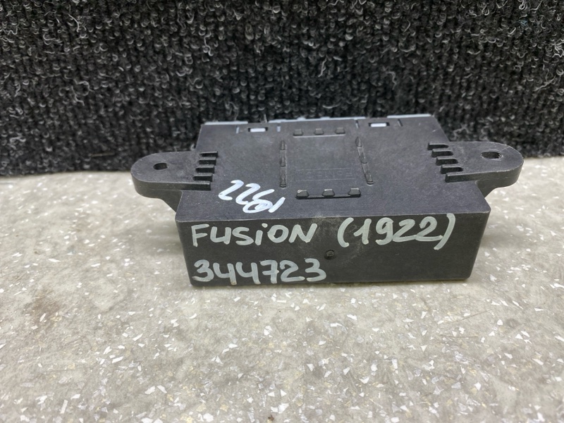 Блок комфорта передний правый FUSION 14- 2019 C20EDEF Блок комфорта передний правый FUSION 14- 2019 C20EDEF