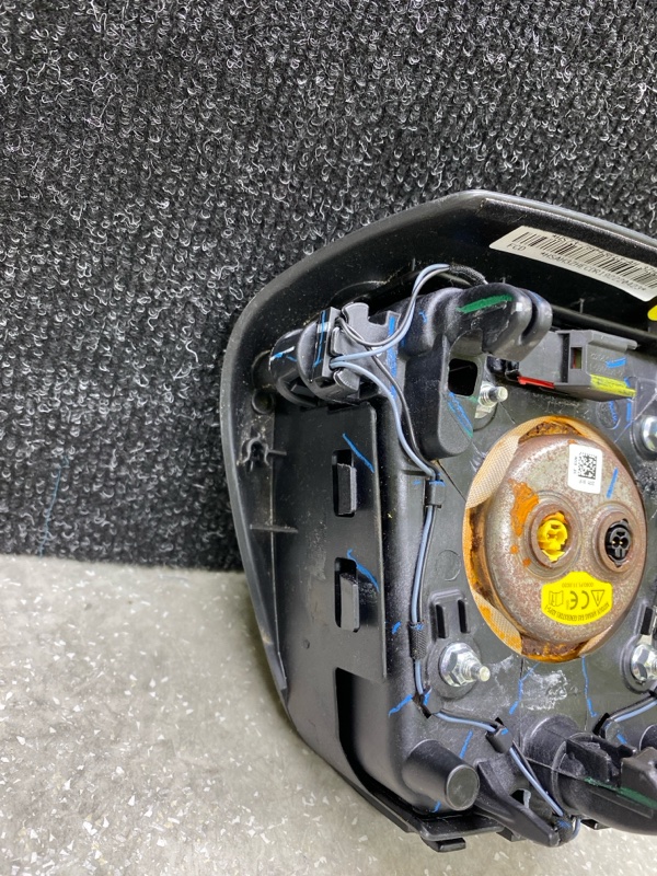 Подушка безопасности в руль FUSION 14- 2019 C20EDEF