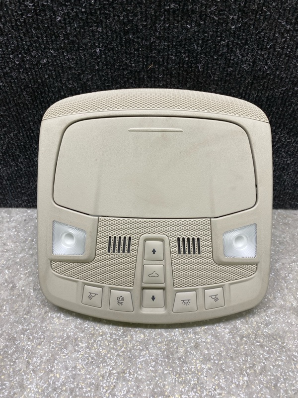 Плафон салона передний FORD FUSION 14- 2019 C20EDEF DS7Z-54519A70-GAH Б/У